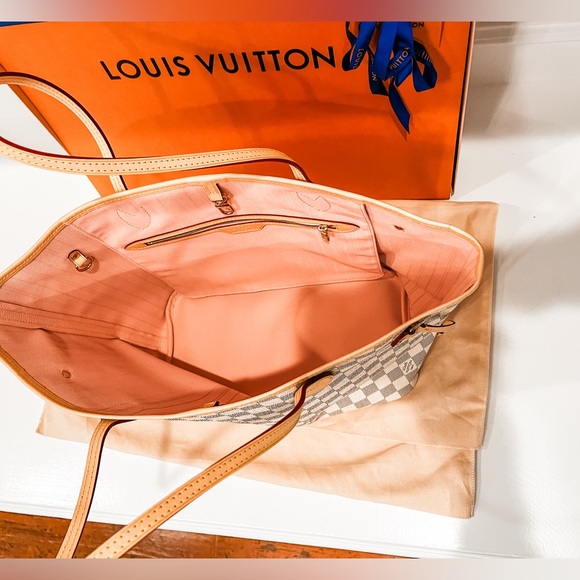 Beautiful LV Neverfull MM Damier Azur tote with rose ballerine interior 💕 - Picture 9 of 14